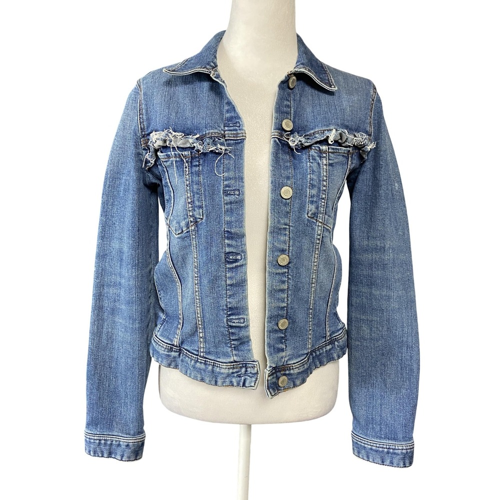 Zara Trafaluc Denim Jacket Womens‎ Medium Blue Distressed Raw Hem Jean Coat